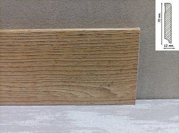 Плінтус Luciano до LVT/SPC 2400x70x12 Світло-коричневий PVC692 PVC692 фото